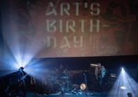  Art's Birthday ! musica metalicita 