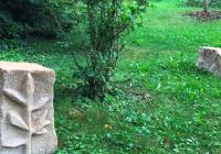 Lužánecká výstava: Pískovcové sochy ve vile