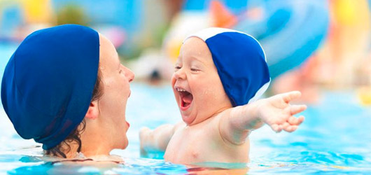 Dětské kroužky plavání aneb jak naučit dítě plavat