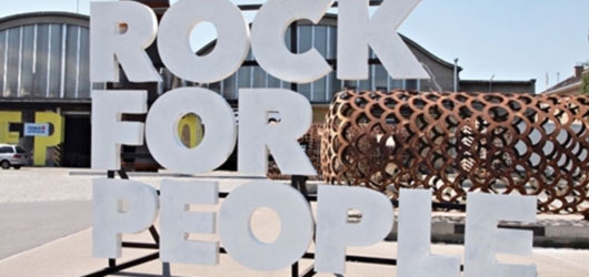 Rock for People Europe, den první: festival rozjeli Peter Doherty, Modestep i Gasmac Gilmore