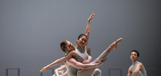 SOUTĚŽ: Balet na hranici nemožného. Vyhrajte vstupenky na triptych Forsythe / Clug / McGregor v Národním divadle