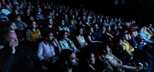 Výběr filmových festivalů 2024: Cestujte za filmem po celé České republice